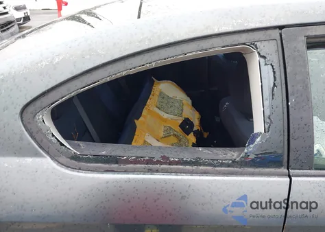 2006 Scion Tc z USA, uszkodzony, nr VIN JTKDE177560100818